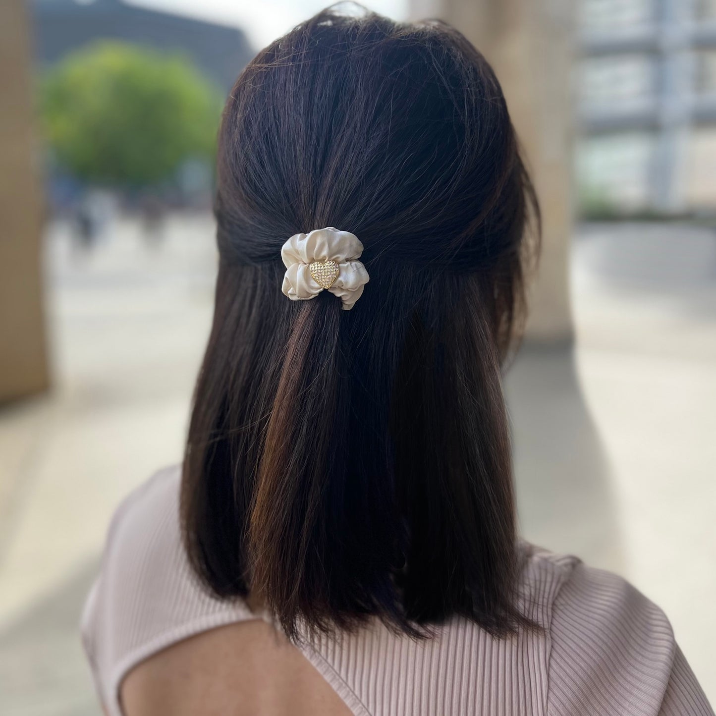 Slim Scrunchie Beige Gold Herz