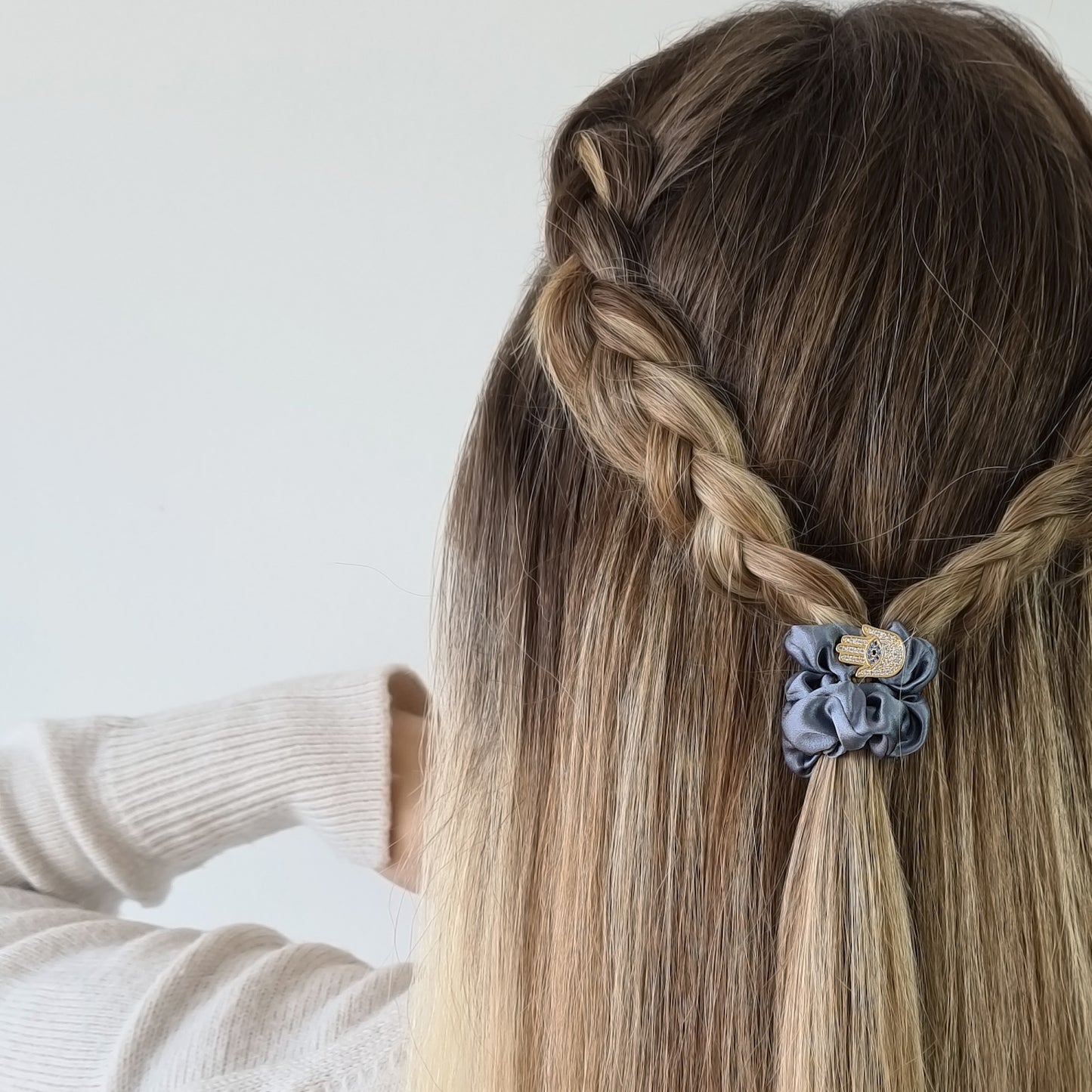Slim Scrunchie Blau Hamsa Hand