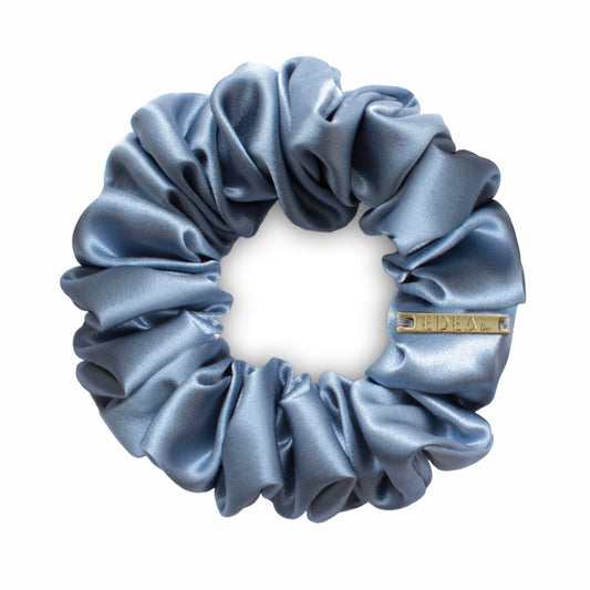 Medium Scrunchie aus Seide Blau